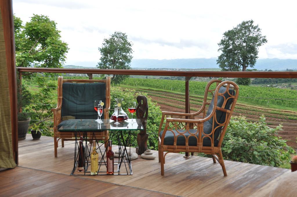Aythaya Monte Divino Lodge Taunggji Kültér fotó