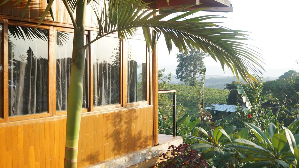 Aythaya Monte Divino Lodge Taunggji Kültér fotó