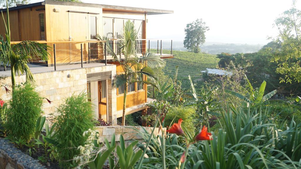 Aythaya Monte Divino Lodge Taunggji Kültér fotó